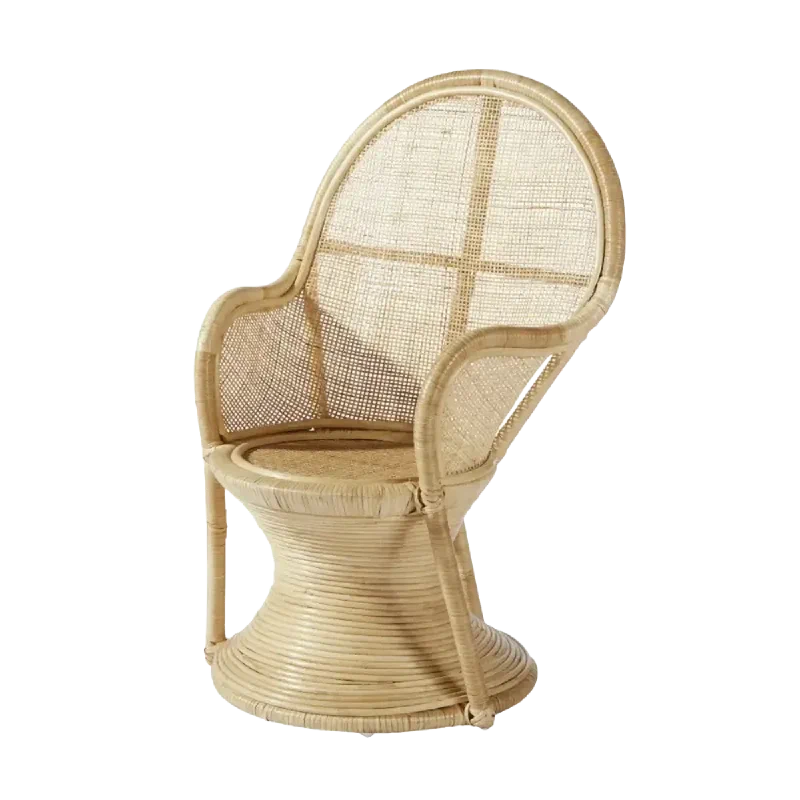 Rental of children's rattan armchairs for events