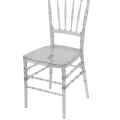 Location de chaise napoléon transparente pour événements